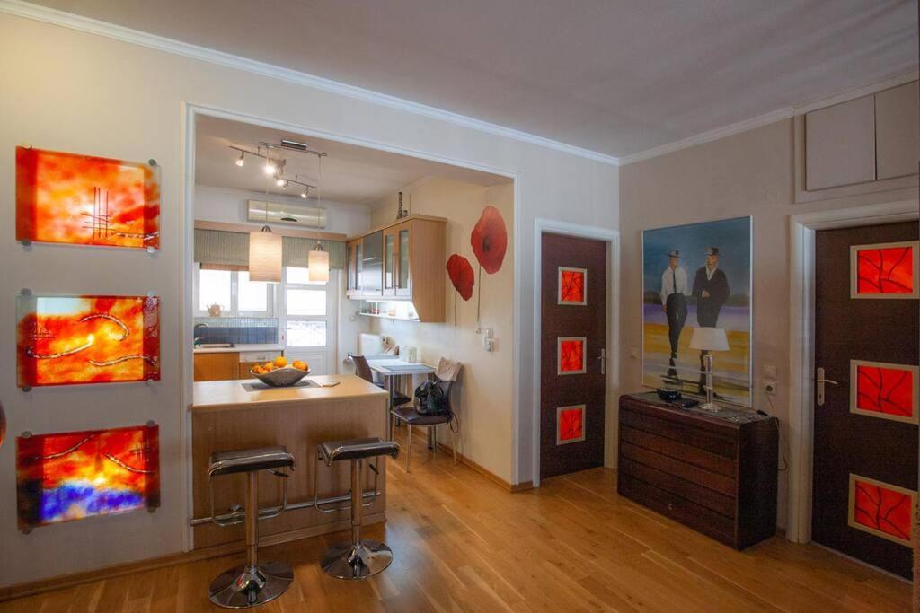 דירות נאפפליו Jenny'S Luxury Maisonette מראה חיצוני תמונה